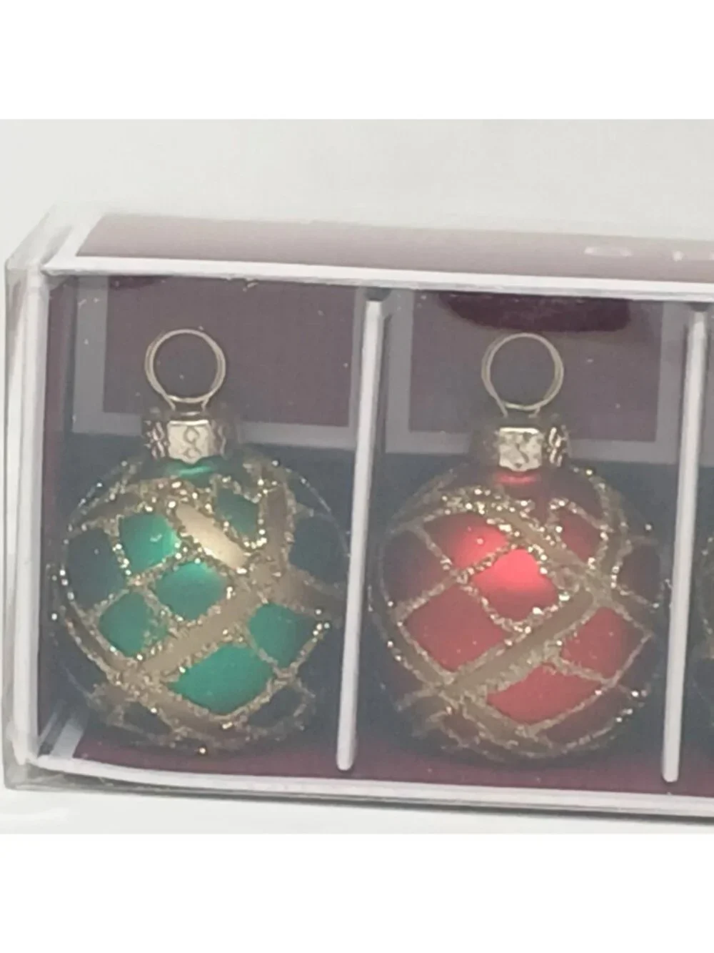 6 Glittery Christmas Ornament Placecard Holders 2